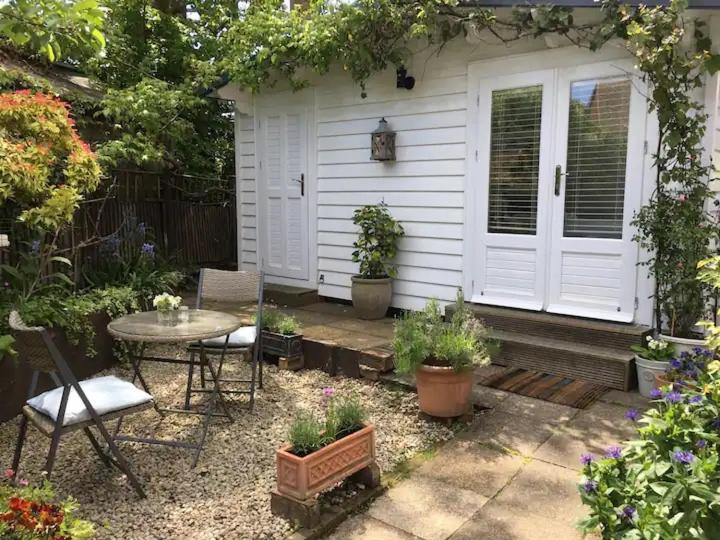 Garden Studio Кранбрук Экстерьер фото